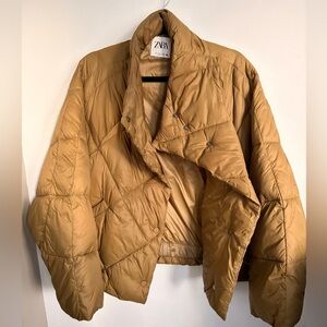 Zara Women's Olive Light Weight Green Puffer Jacket